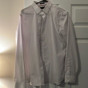 Banana republic men’s untucked long sleeve button down